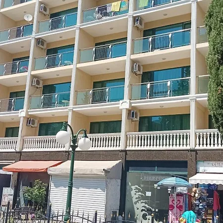 Miramar Palace 612s *