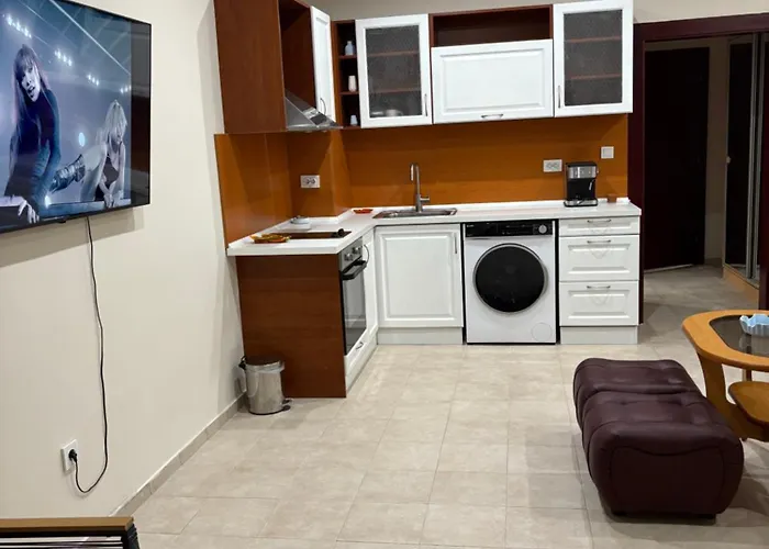 Miramar Palace 612s * サニービーチ